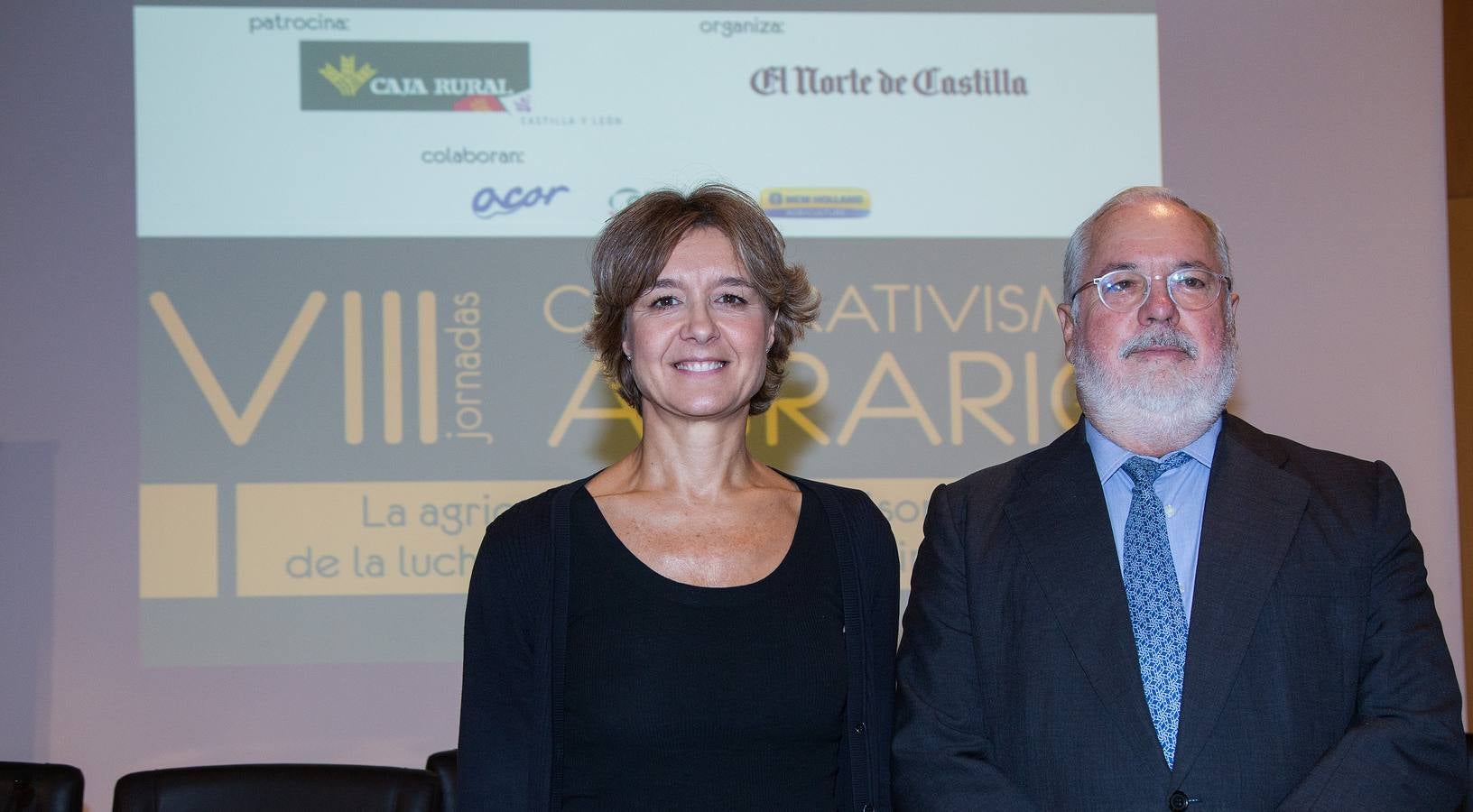 El comisario europeo de Acción por el Clima y Energía, Miguel Arias Cañete, y la ministra de Agricultura, Ganadería, Pesca y Medio Ambiente, Isabel García Tejerina, inauguran la jornada