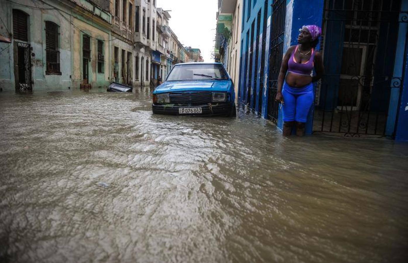 1,7 millones de personas han sido evacuadas en el país caribeño.