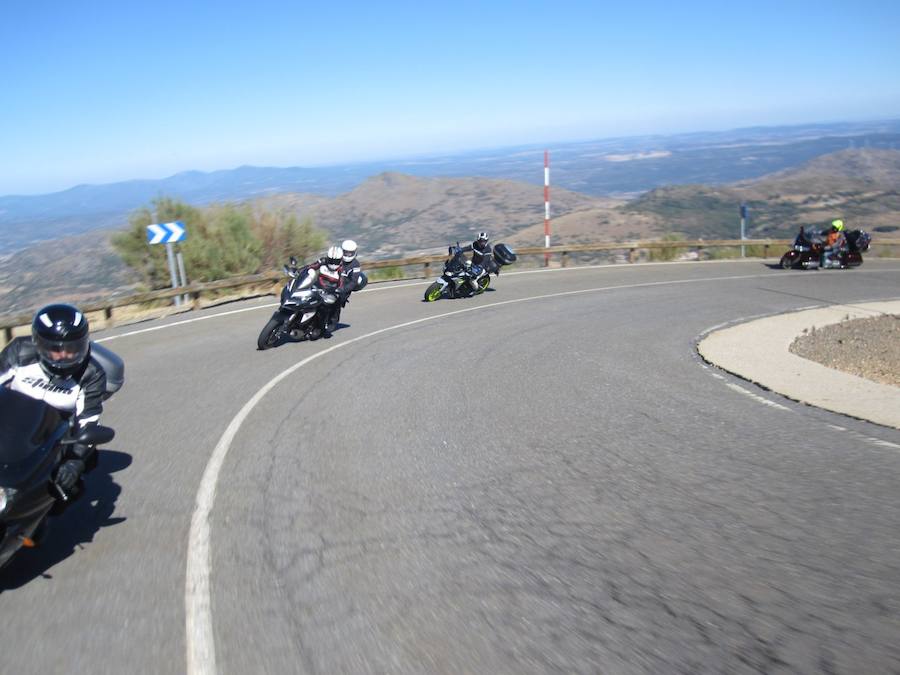 Octava ruta de los puertos 2017 moto club Froilanes Virgen del Camino