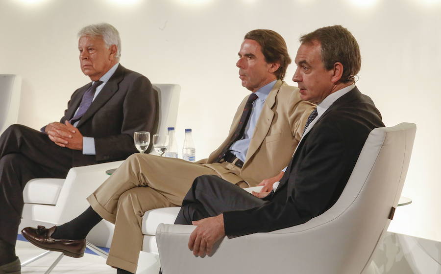 El grupo de comunicación reúne a Felipe González, José María Aznar y José Luis Rodríguez Zapatero