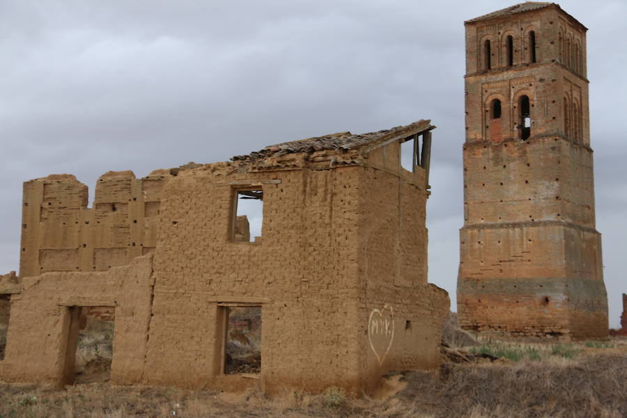 Tres pueblos en Tierra de Campos