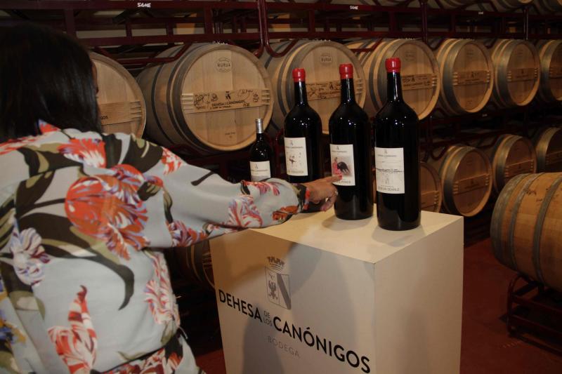 Fotos: El general Manuel Gorjón, embajador de los vinos de Dehesa de los Canónigos