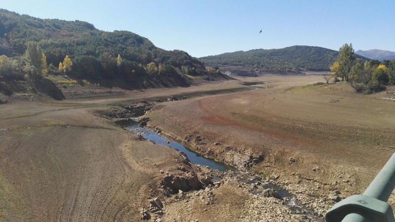 Pantano de La Requejada en Palencia