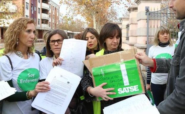 SATSE León denuncia la falta de equipos de protección individual para las enfermeras