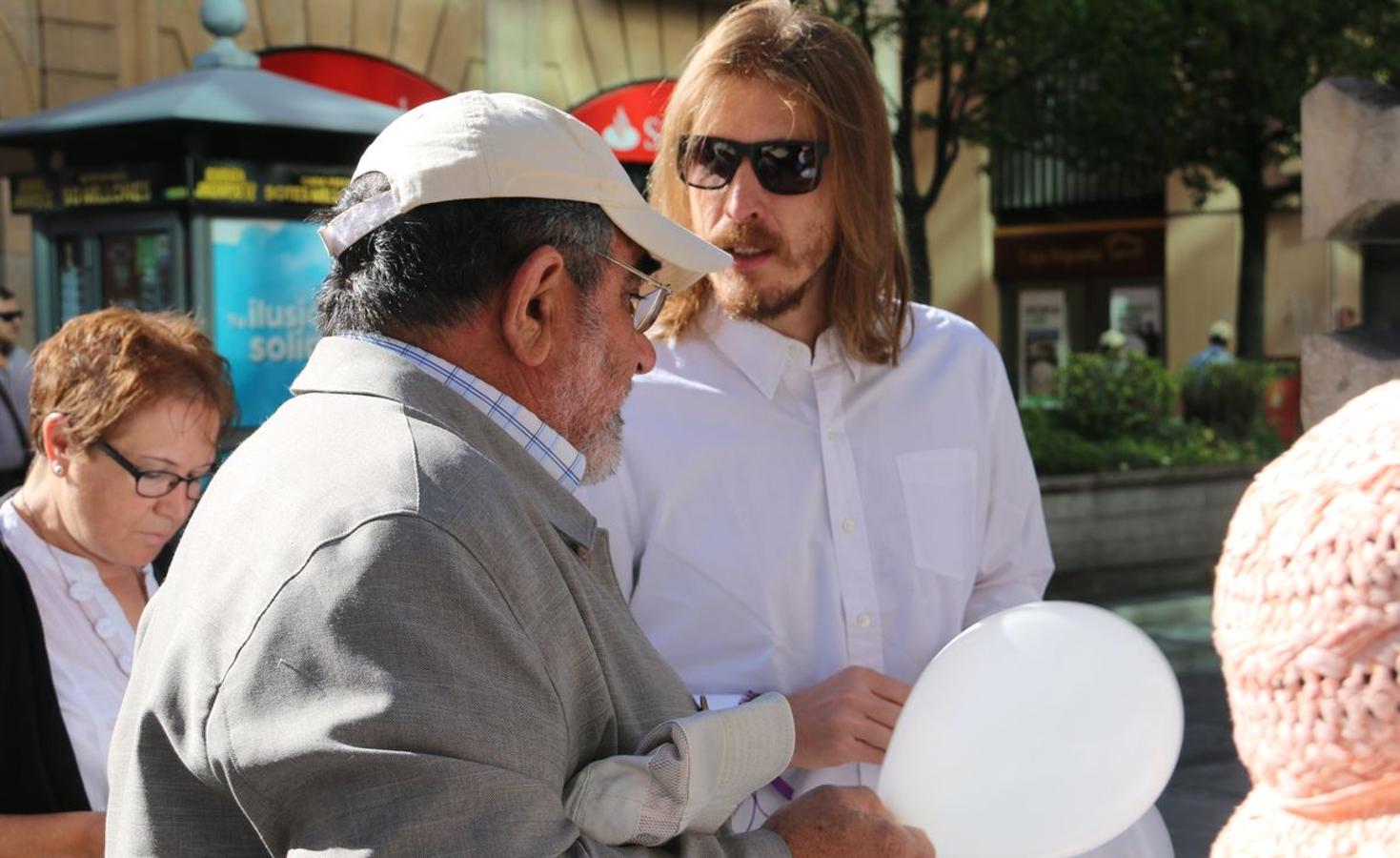 El blanco por el diálogo