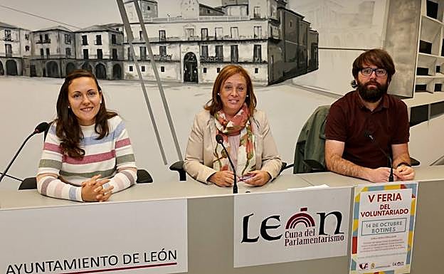 Marta Mejías, Aurora Baza y Miguel Gutiérrez, en la rueda de prensa de presentación de esta actividad.
