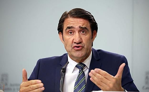 El consejero de Fomento, Juan Carlos Suárez-Quiñones. 