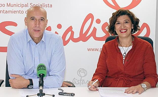 José Antonio Diez y Susana Travesí, durante la rueda de prensa de este miércoles.