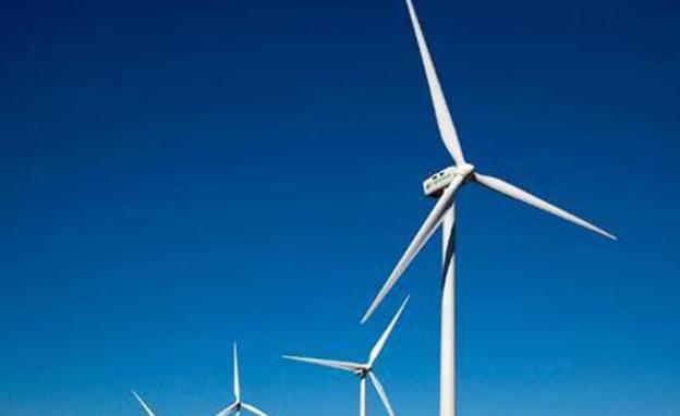 Apecyl estima que sólo 600 MW de eólica de los 4.600 subastados se instalarán en Castilla y León y exige eliminar la ecotasa