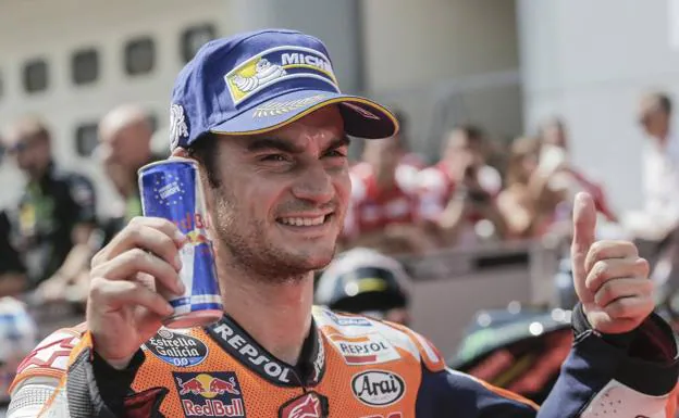 Dani Pedrosa celebra la 'pole'. 