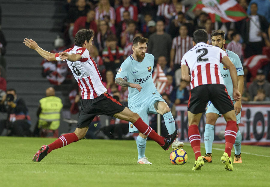 El Barcelona se impuso, con goles de Messi y Paulinho, al Athletic en el regreso de Valverde a San Mamés.