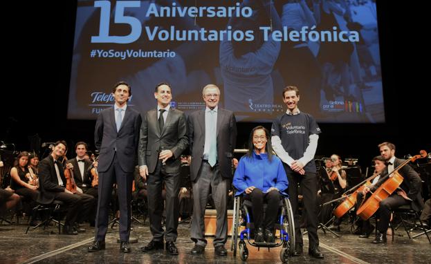 Juan Diego Flórez pone música a los 15 años de 'voluntarios telefónica' en el Teatro Real