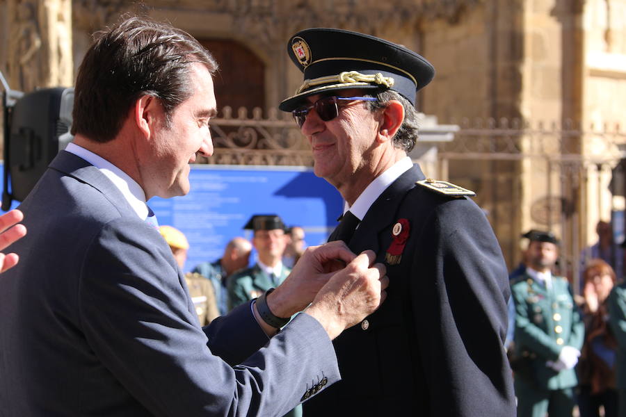 La festividad de San Marcelo sirve para rendir homenaje a la Policía Local de León por su función callada para garantizar la seguridad de los leoneses y el cumplimiento de la ley