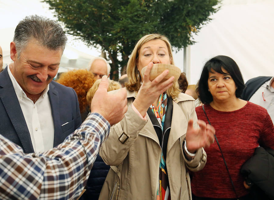 Inauguración del XI Magosto y Mercado de Páramo del Sil 