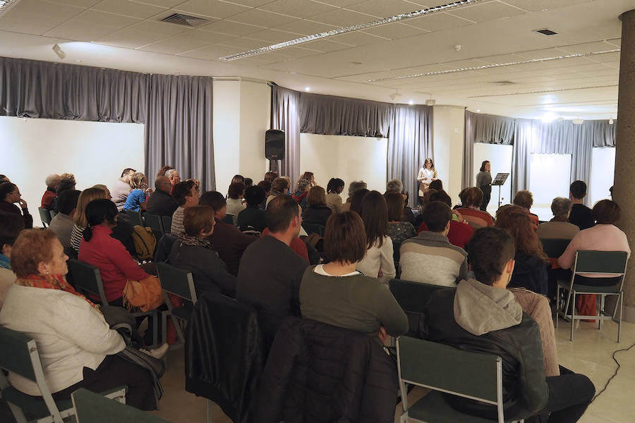 Performance contra la violencia de género