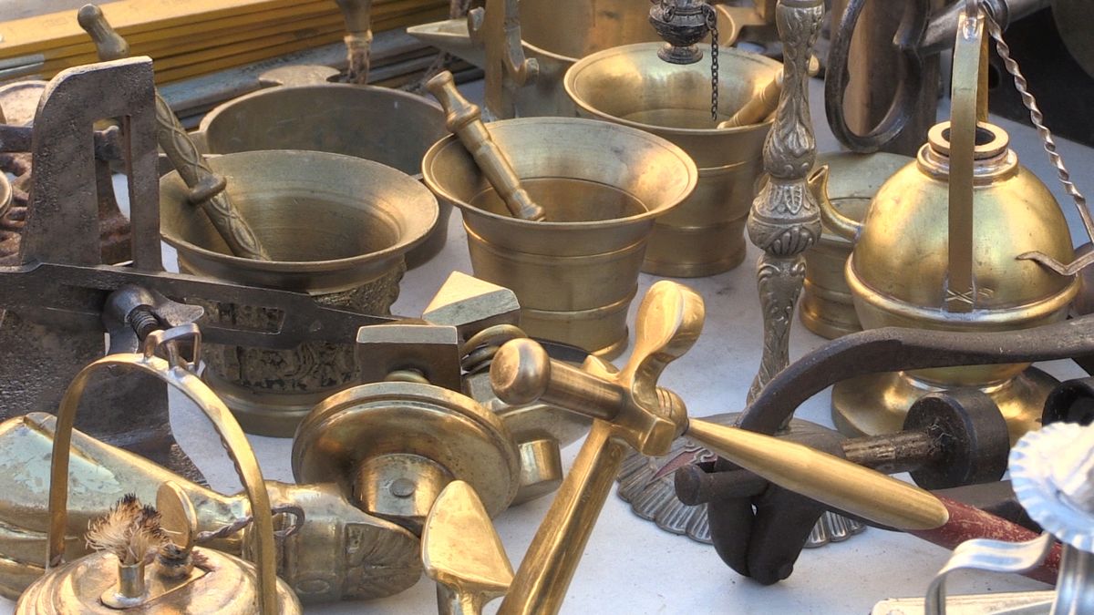 Un mercado para los amantes de las antigüedades
