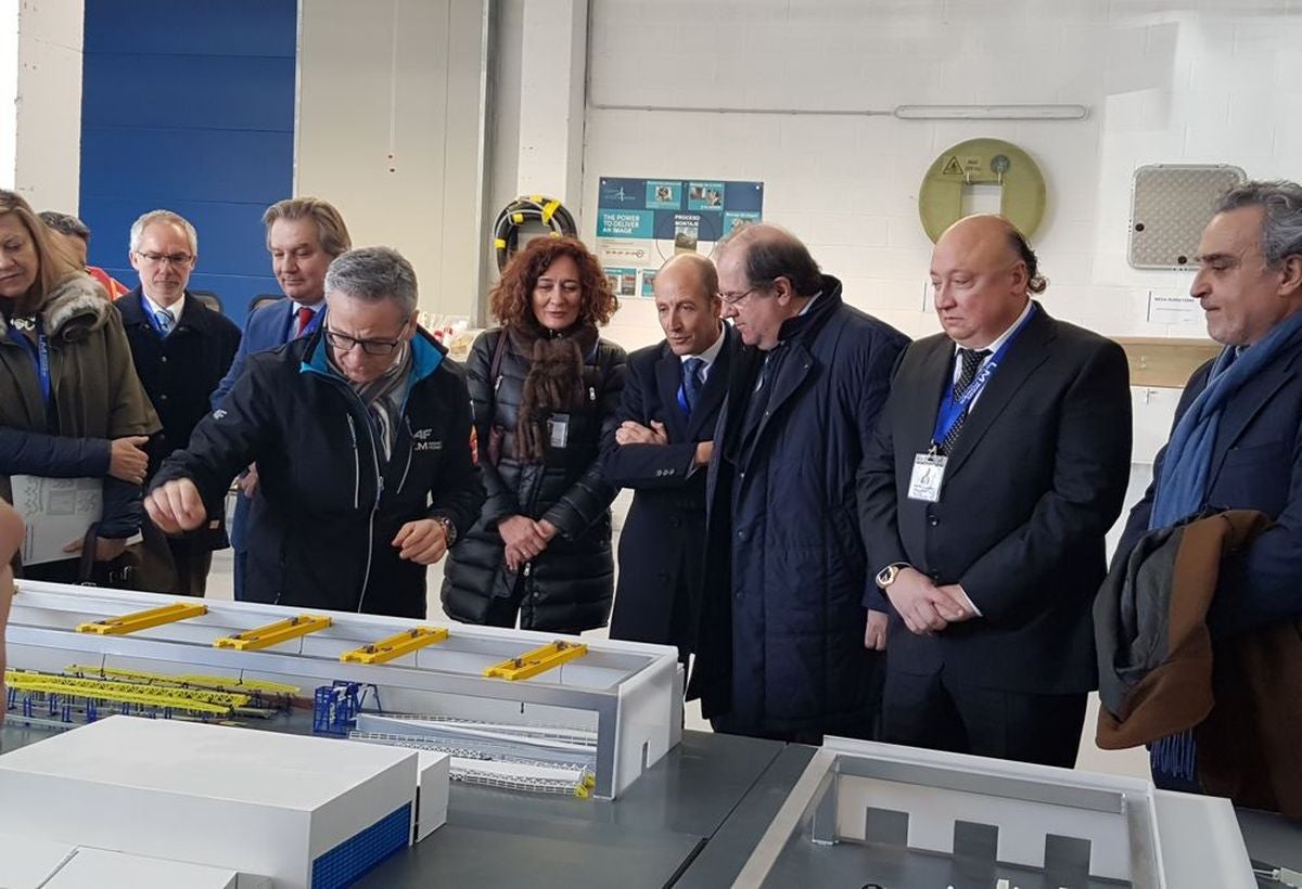 Herrera visita LM Wind Power