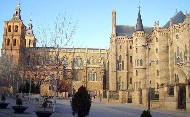 IU denuncia que el Ayuntamiento de Astorga «carece de política industrial y abandona la creación de empleo»