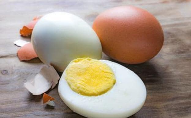 Por qué no debes calentar jamás un huevo duro en el microondas