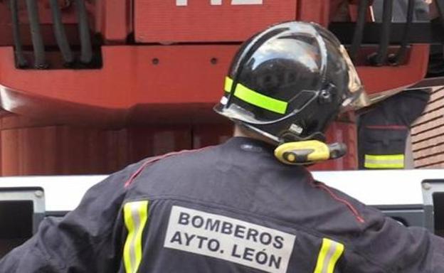 El 112 dio aviso a los Bomberos de León.