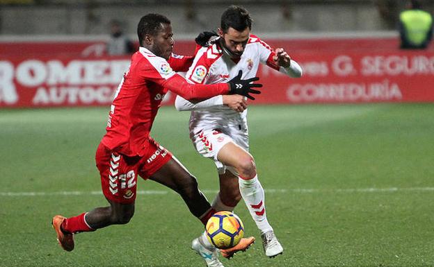 Viti, en el partido ante el Nástic.