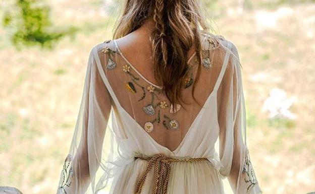 Vestido de novia de inspiración bohemia.
