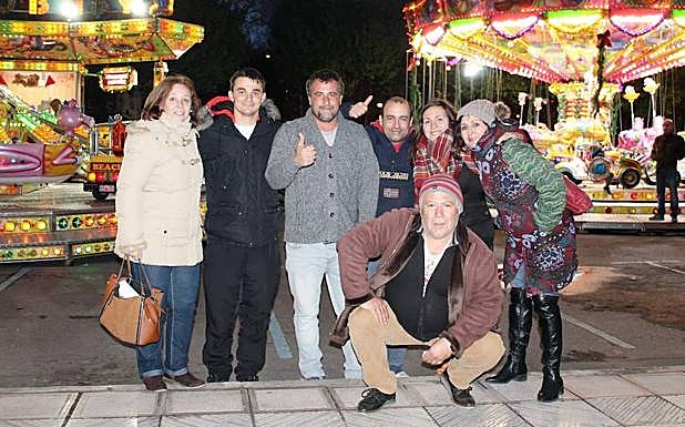 La iniciativa ‘Un kilo, un viaje’ recoge cerca de 200 kilos de alimentos y 2.500 euros en las atracciones infantiles de Navidad