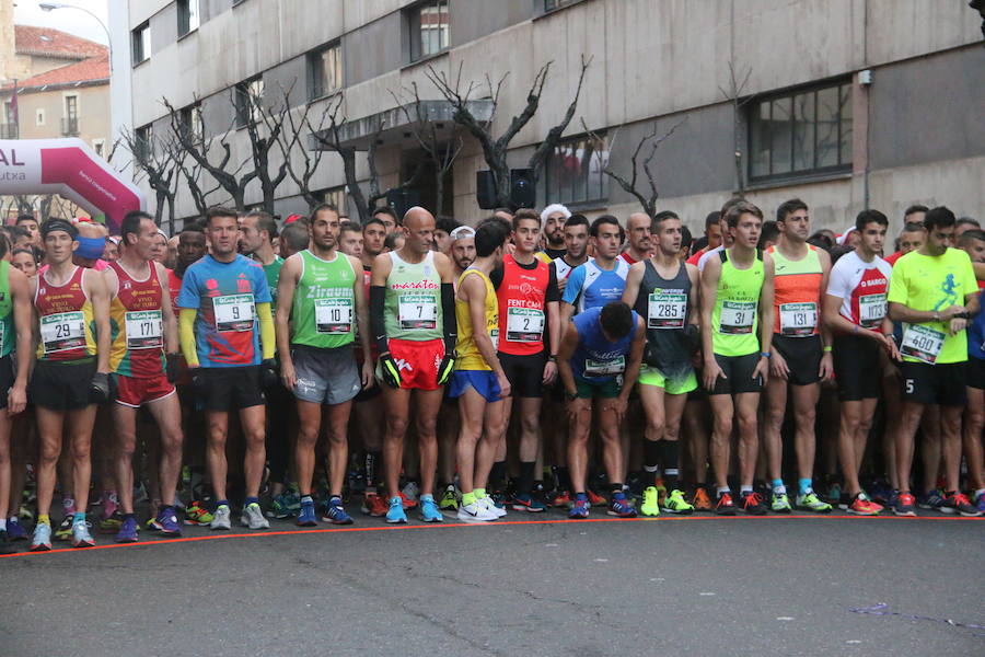 Todas las imágenes de la San Silvestre de León