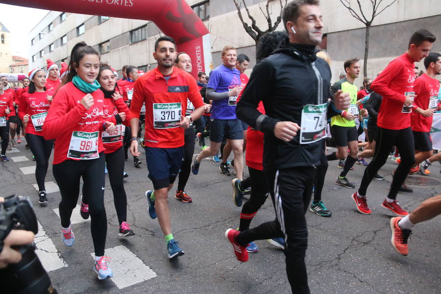 Todas las imágenes de la San Silvestre de León