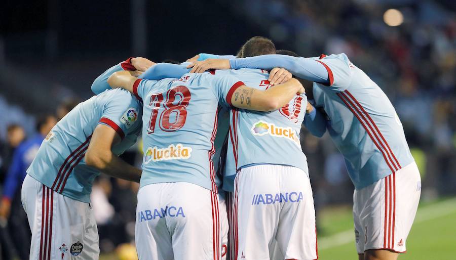 El Real Madrid empató ante el Celta en Balaídos, 2-2, en la jornada 18 de Liga. El cuadro vigués se adelantó con Wass y Bale remontó para los blancos. Sin embargo, Maxi Gómez marcó la igualada en los instantes finales.