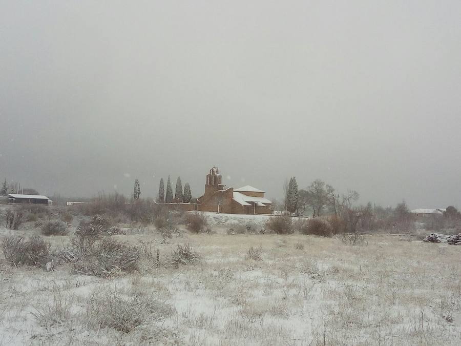 La nieve reina en la provincia