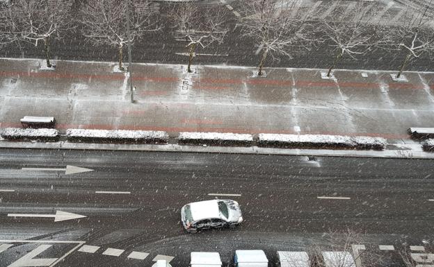 La nevada, a primera hora, en León capital.