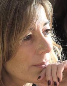 Imagen secundaria 2 - Varios momentos del acto. A la derecha, a la derecha, la directora general de leonoticias, Yolanda Barrientos. 