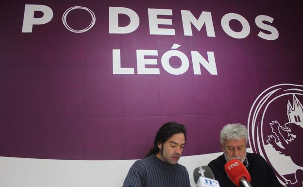 Óscar Fuentes y Manuel Colinas, durante la rueda de prensa.