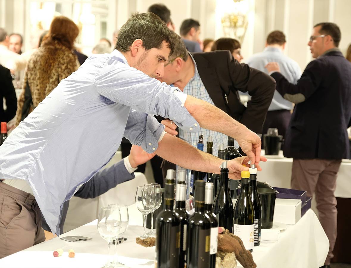 112 bodegas de todas las Denominaciones de Origen regionales han participado en el evento celebrado en el hotel Villa Magna de Madrid