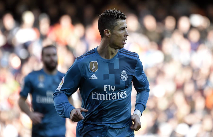 Cristiano Ronaldo celebra uno de sus tantos ante el Valencia.