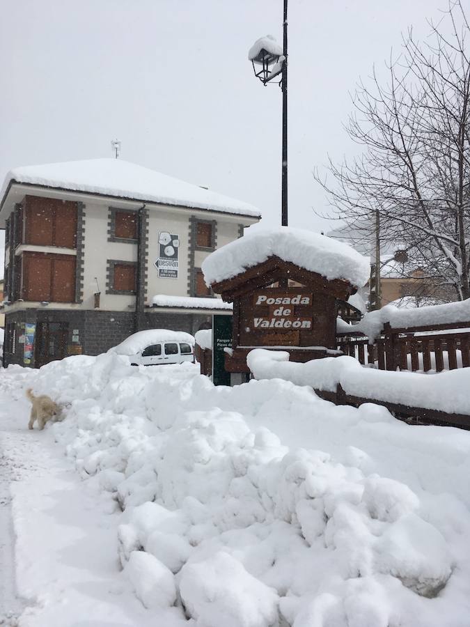 De Panderruedas a Valdeón bajo un manto de nieve