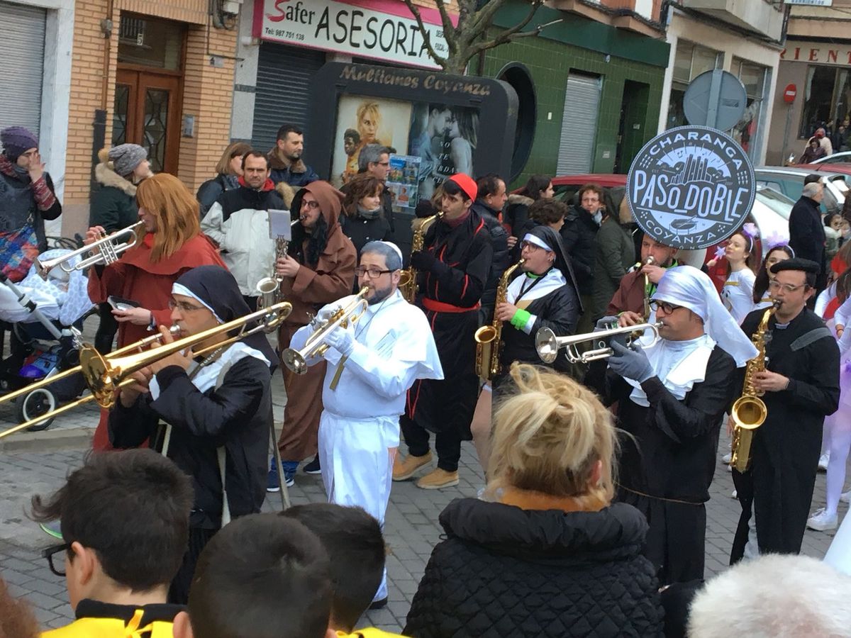 Desfile de Carnaval en Valencia de Don Juan