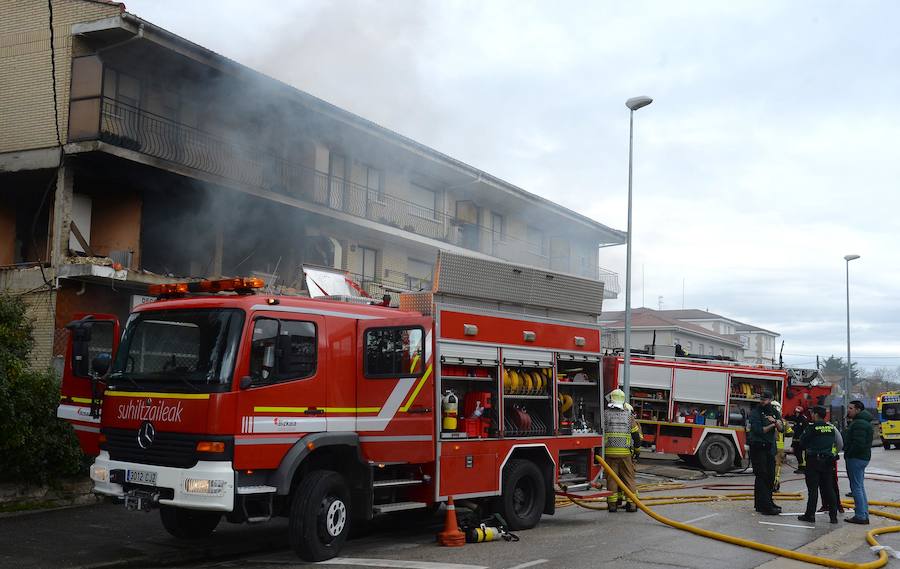 Explosión con cuatro heridos en una vivienda de Villasana de Mena