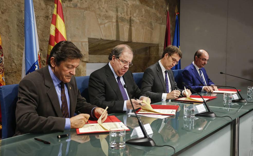 Cumbre de presidentes de Castilla y León, Asturias, Galicia y Aragón. 