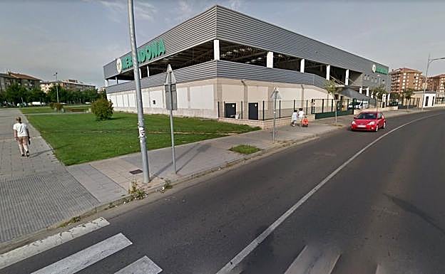 Tienda de Mercadona en la Universidad de León. 