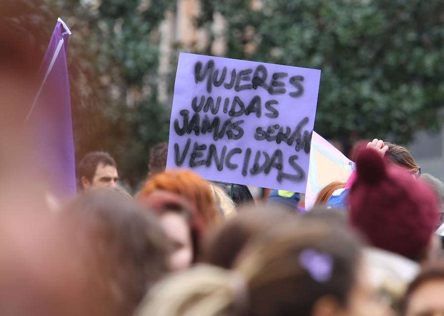 Fotos: Manifiestación 8M en Ponferrada