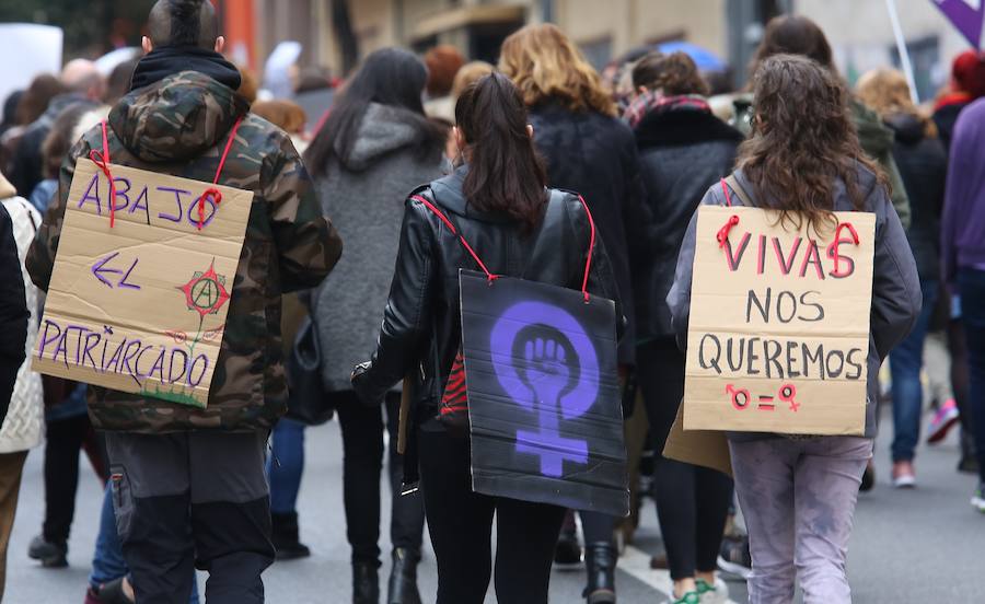 Fotos: Manifiestación 8M en Ponferrada