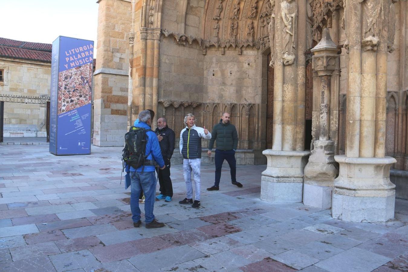 Fotos: Calleja con Juanito Oiarzabal y Edurne Pasaban