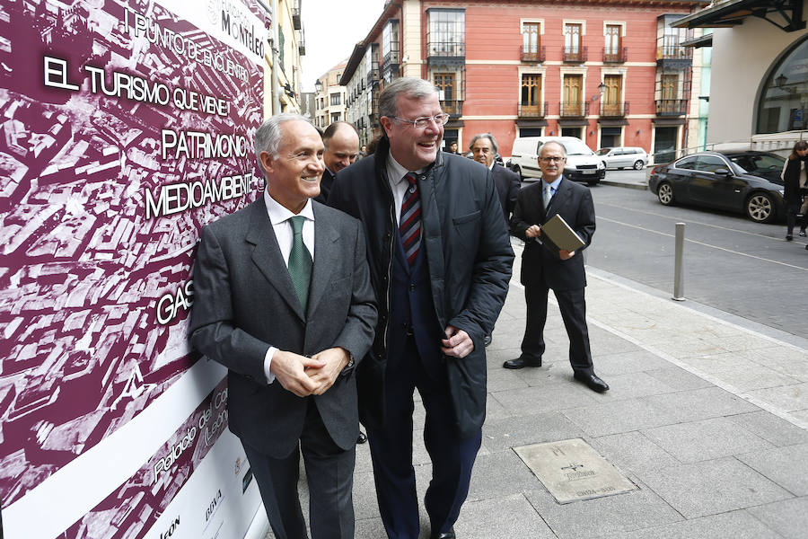 Fotos: Inauguración foro &#039;El turismo que viene&#039;