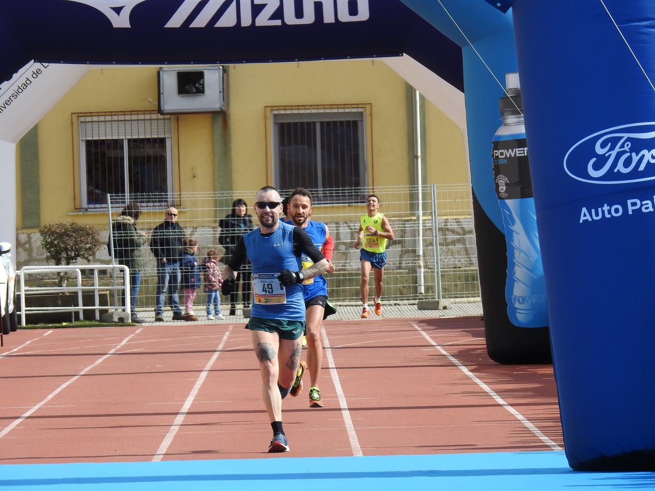 Las imágenes de la Media Maratón de León, con Sergio Sánchez como ganador.