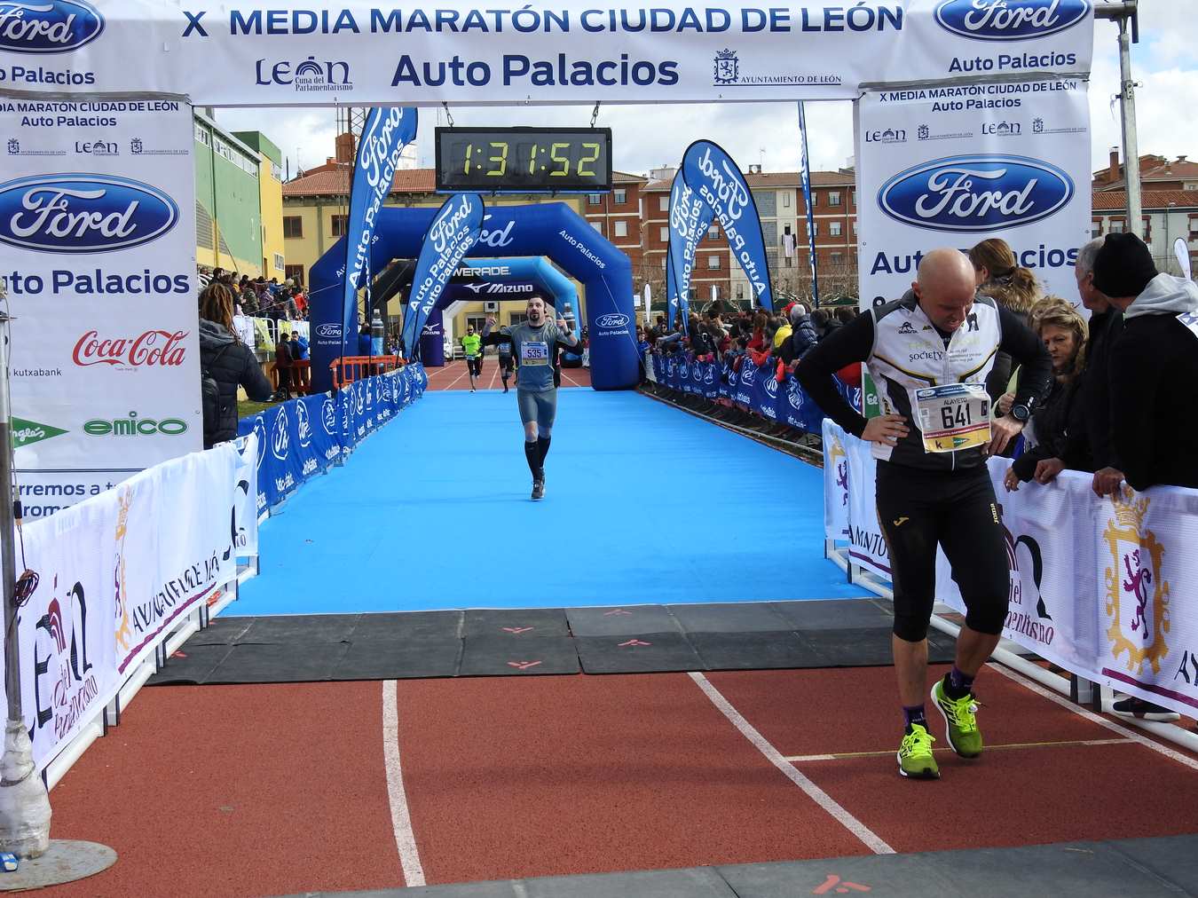 Las imágenes de la Media Maratón de León, con Sergio Sánchez como ganador.