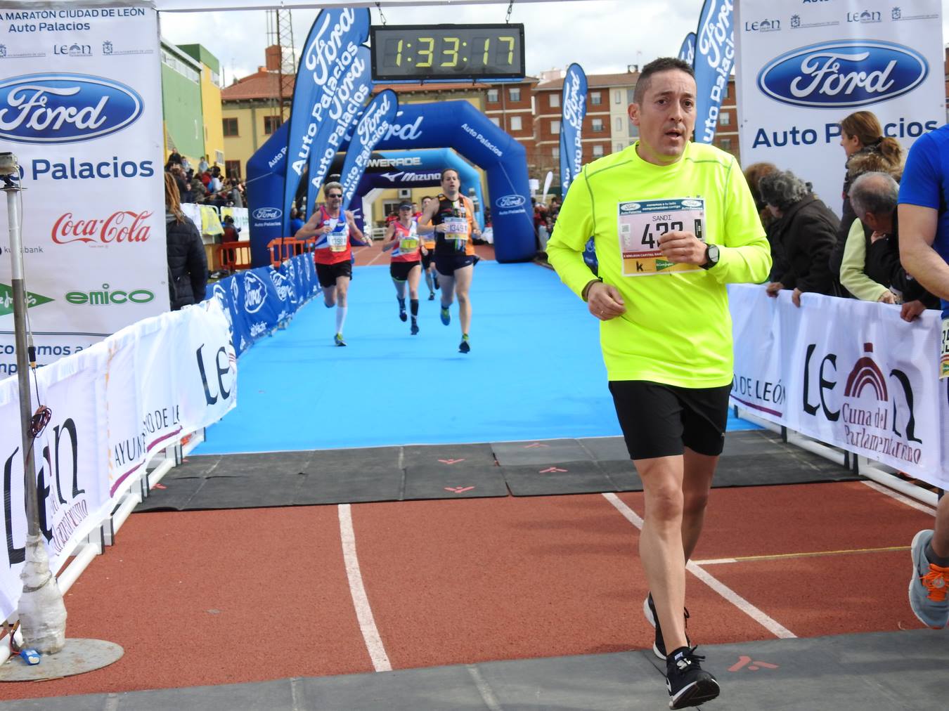 Las imágenes de la Media Maratón de León, con Sergio Sánchez como ganador.