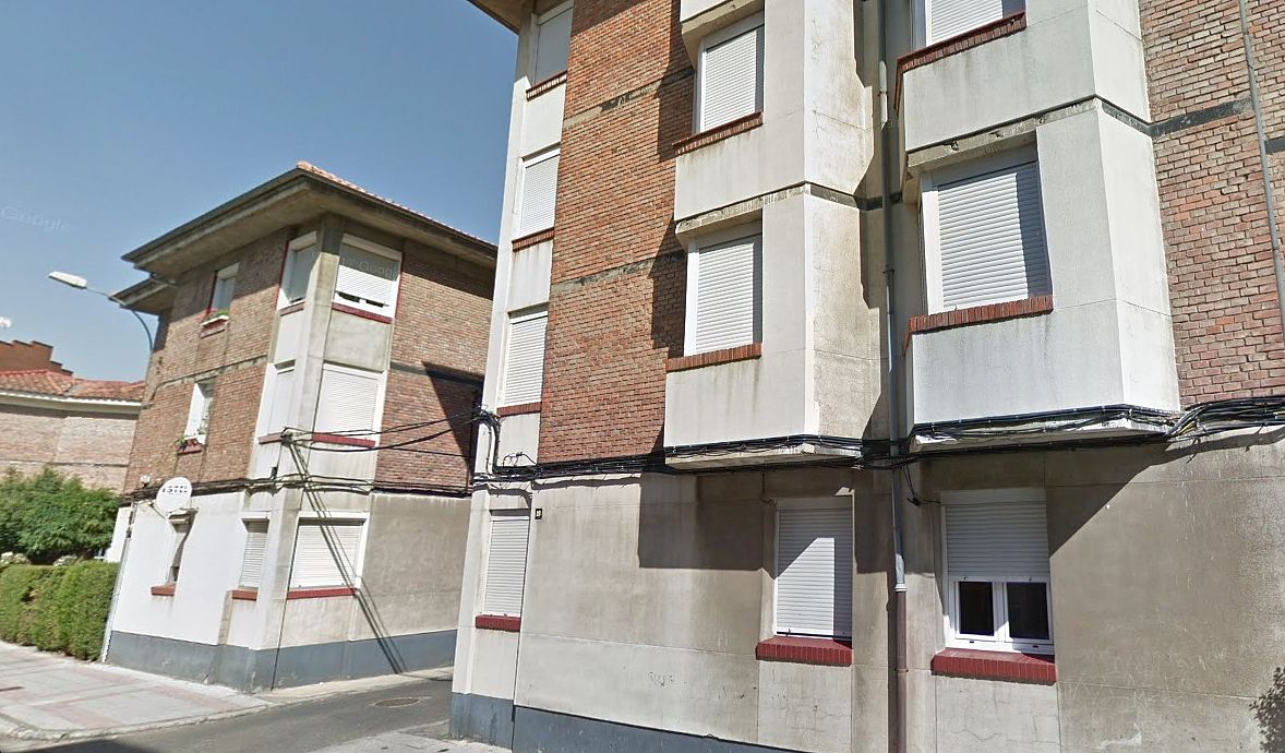Las viviendas a la venta en León se encuentran en la Calle Doña Urraca.