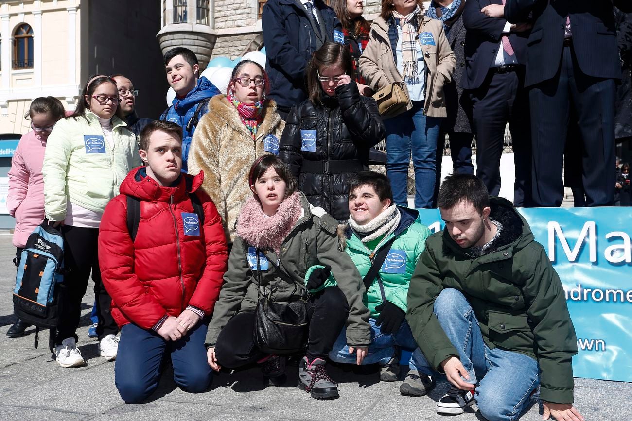 El consejero de Educación, Fernando Rey, asiste al acto institucional con motivo del Día Mundial del Síndrome de Down, organizado por Down León-Amidown